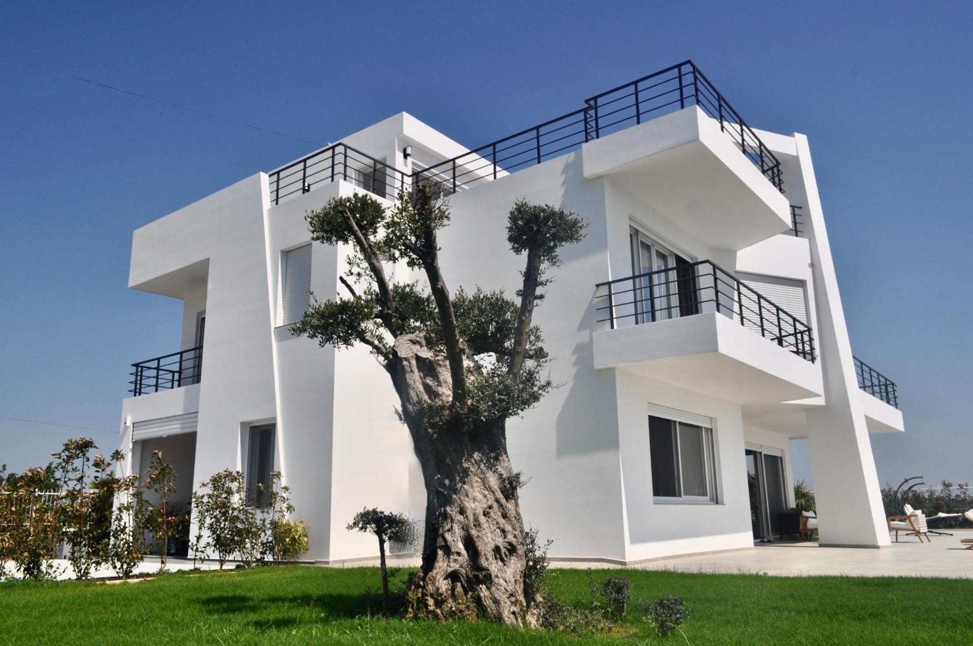 Villa Esmi Durres Kryemëdhej エクステリア 写真