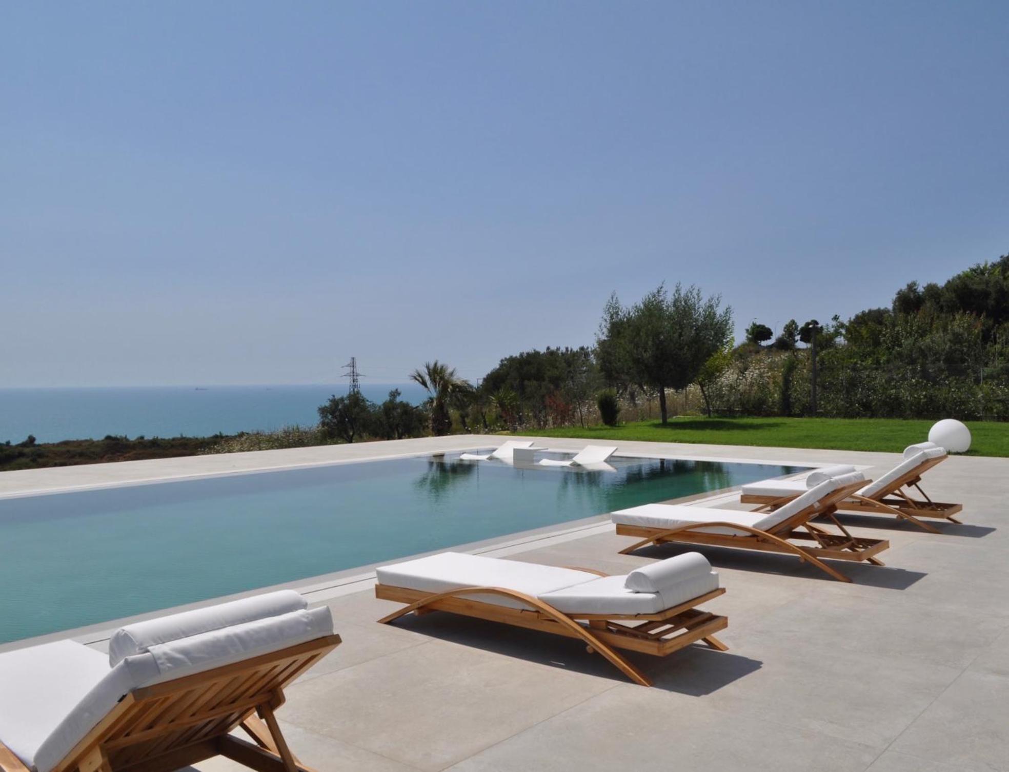Villa Esmi Durres Kryemëdhej エクステリア 写真