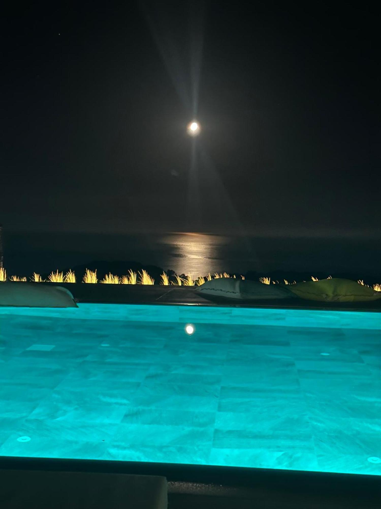 Villa Esmi Durres Kryemëdhej エクステリア 写真