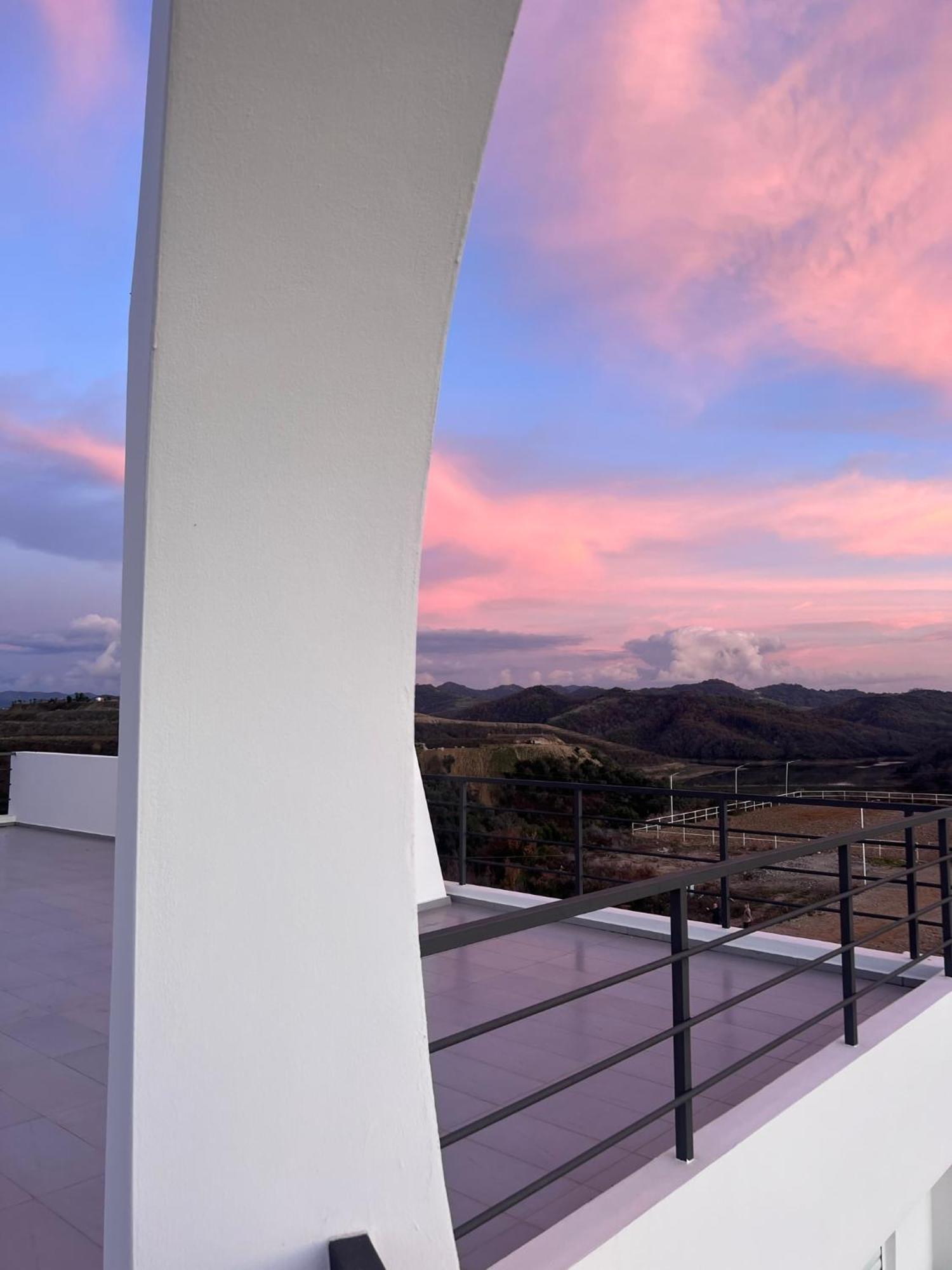Villa Esmi Durres Kryemëdhej エクステリア 写真