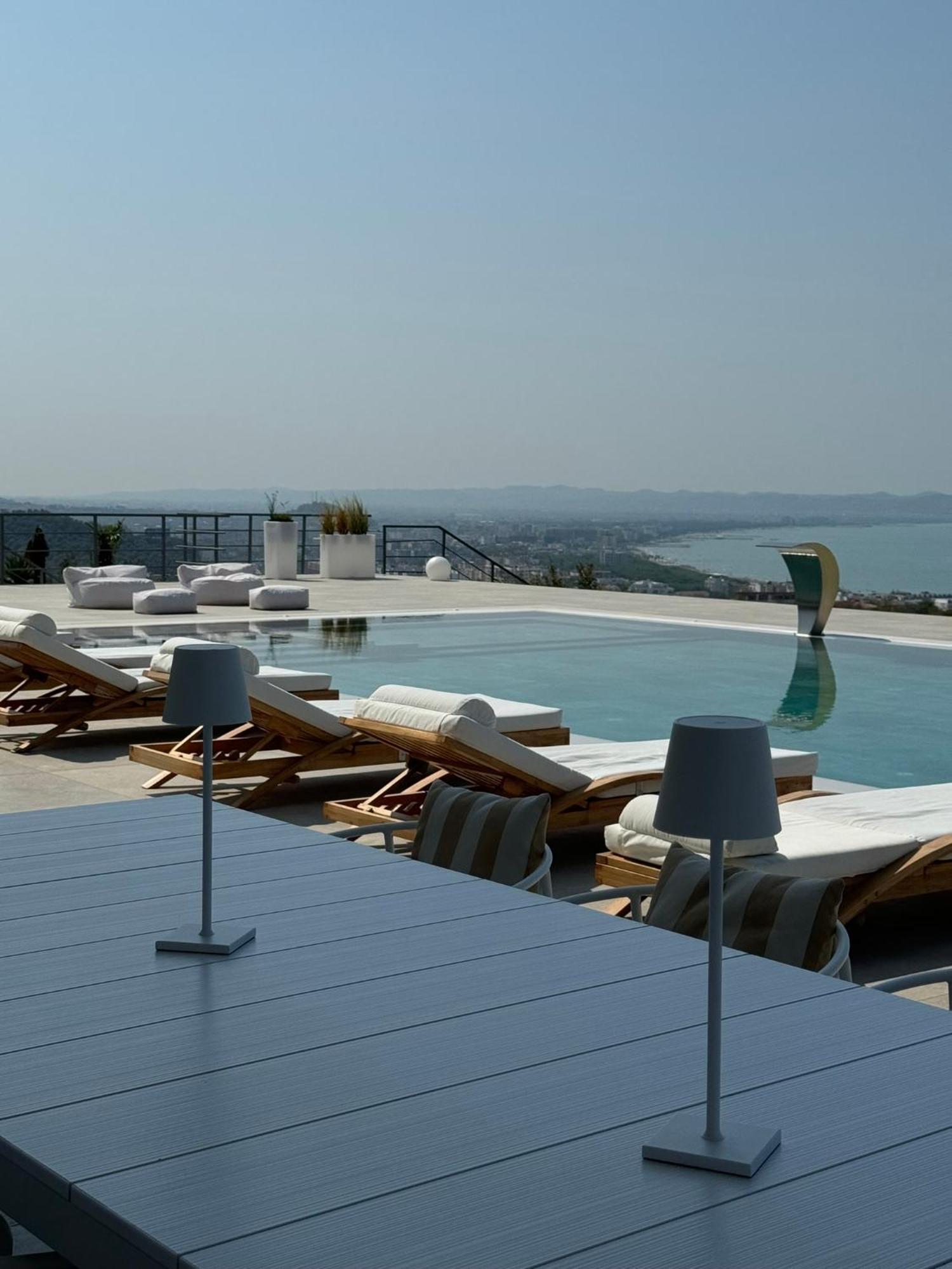 Villa Esmi Durres Kryemëdhej エクステリア 写真