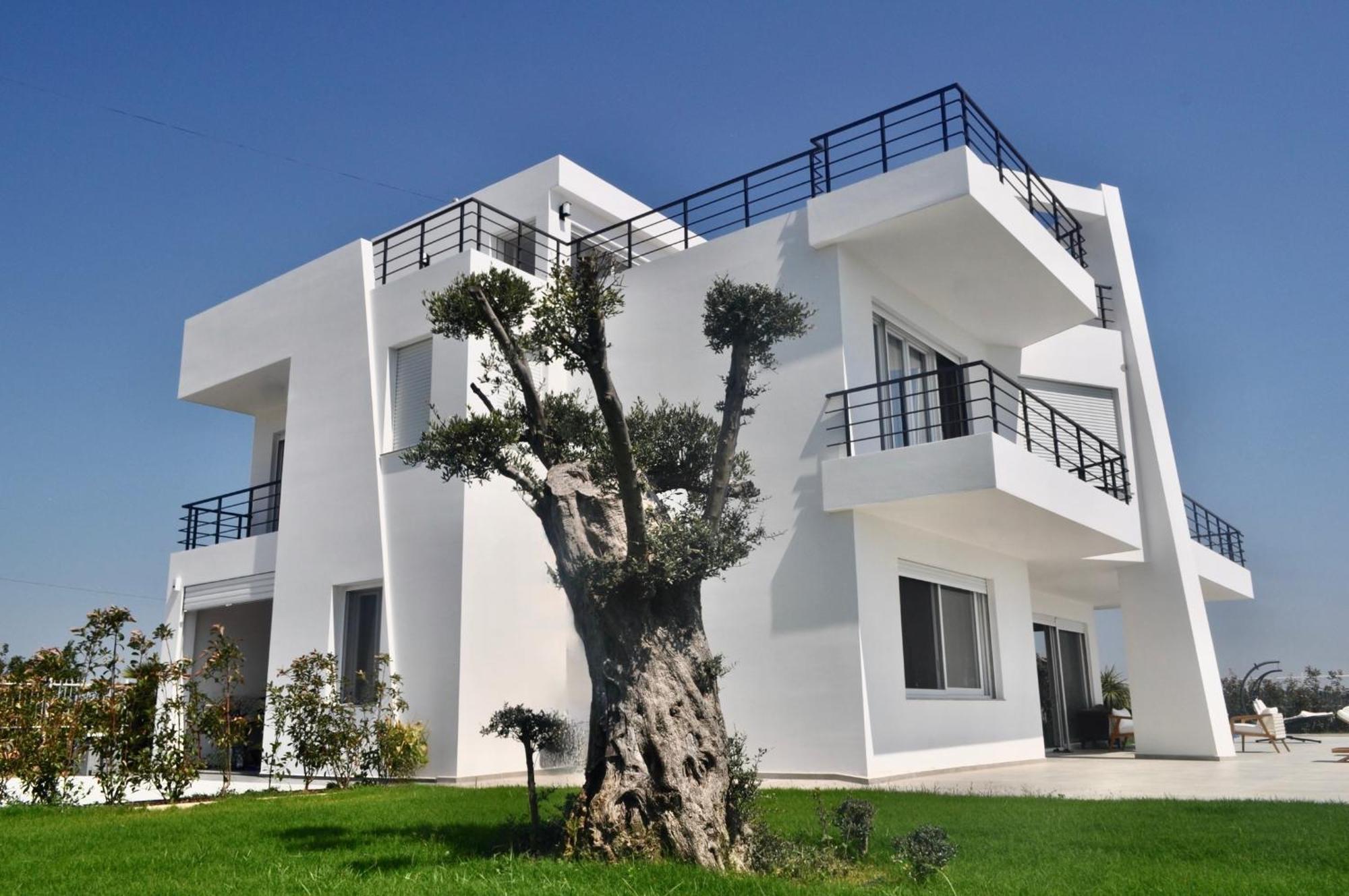 Villa Esmi Durres Kryemëdhej エクステリア 写真